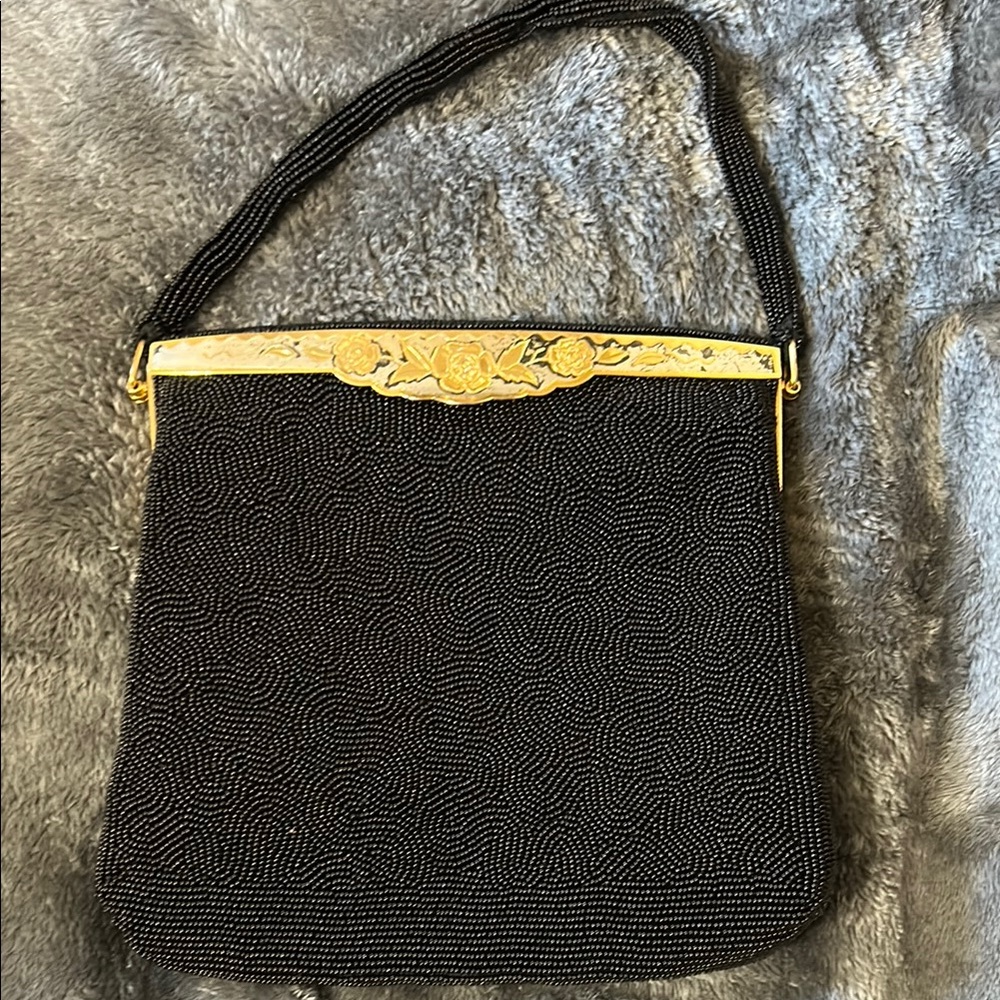 Vintage La Regale with Italian beads bag with floral closure.L@@k!